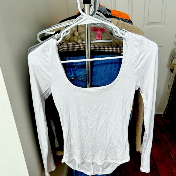 White long sleeve, corset style top (with stretch) - Picture 4 of 4